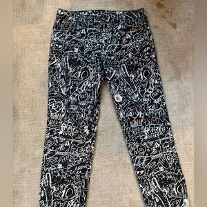 Black and White Graphic Print Pants